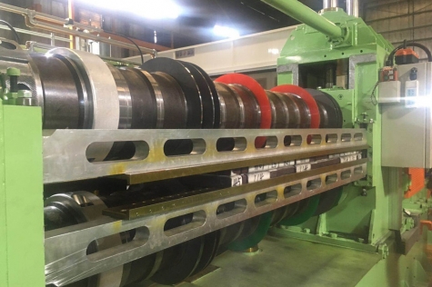 少條料夾膠圈作業